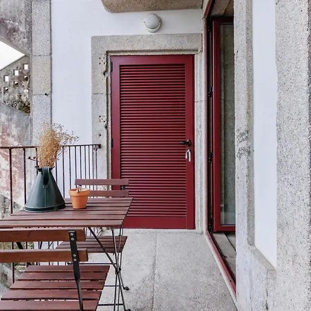 아파트 스튜디오 세두페이타 *